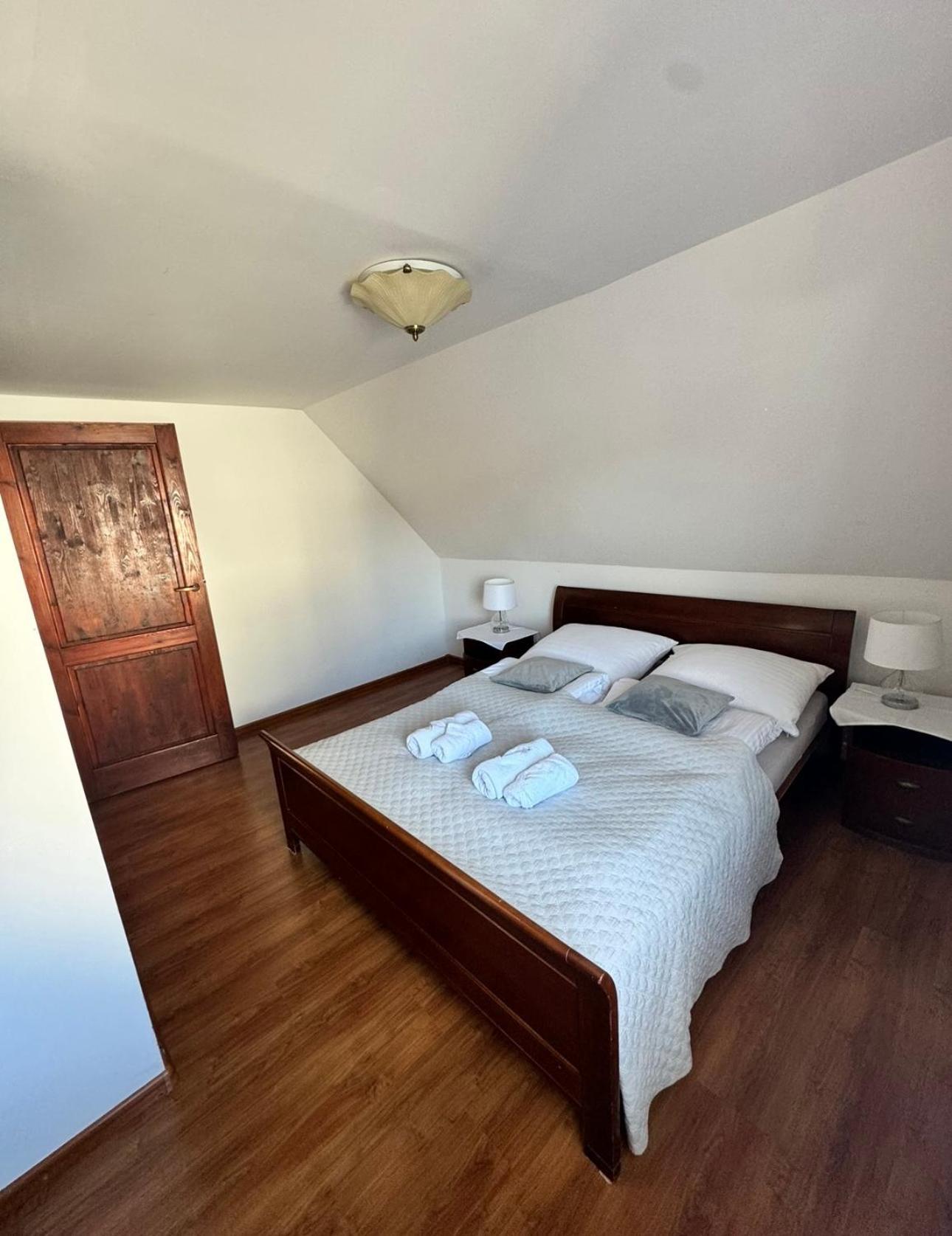 Leba - Apartament Z Tarasem Przy Kanale Portowym - Widok Na Statki Exterior foto