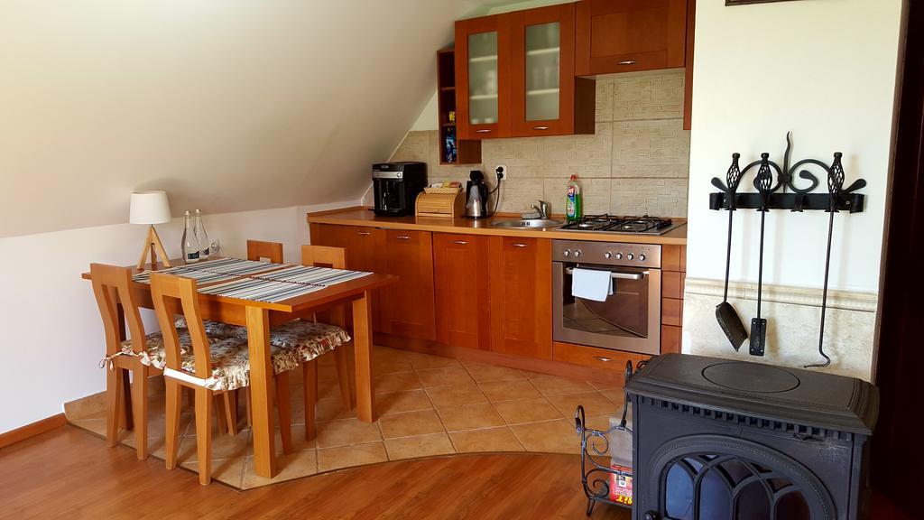 Leba - Apartament Z Tarasem Przy Kanale Portowym - Widok Na Statki Exterior foto